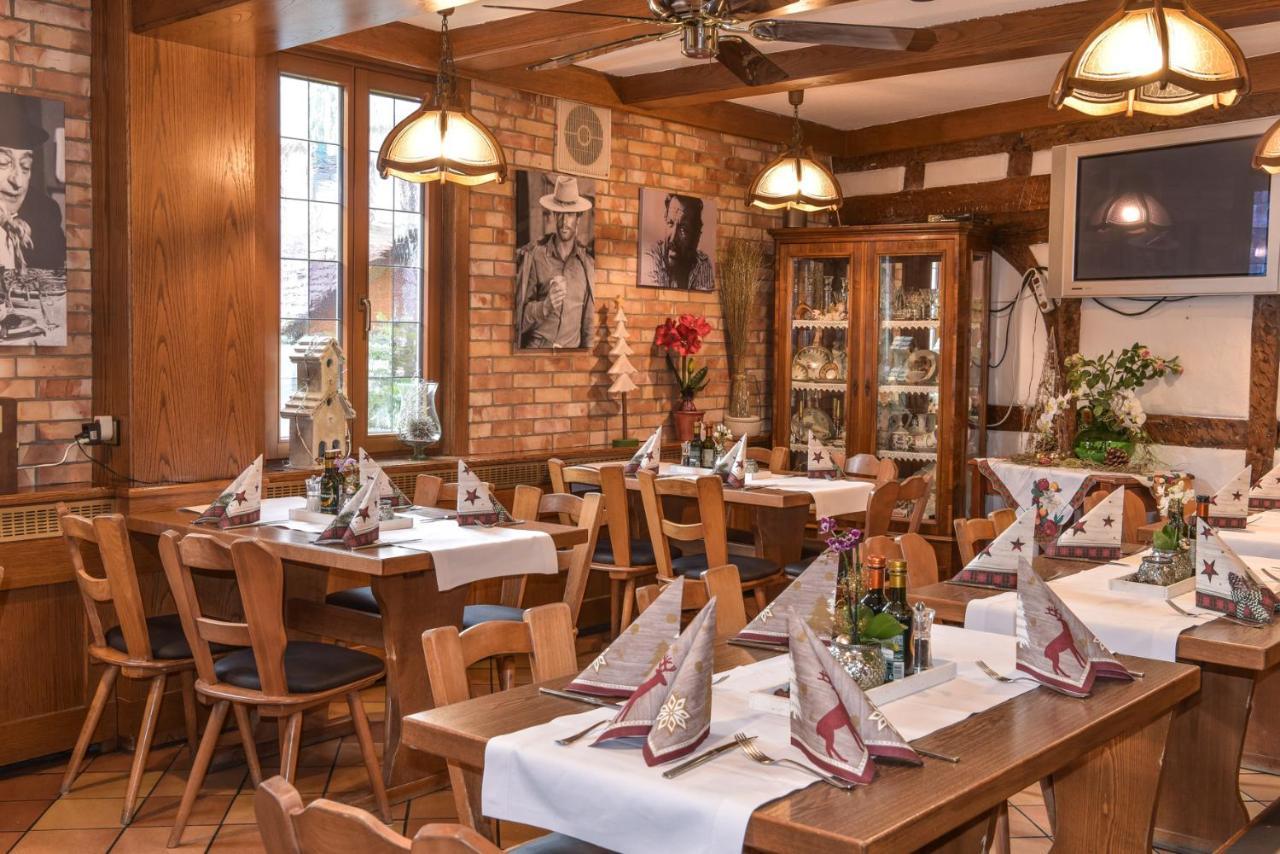 Hotel Ristorante Rostica Bad Urach Bagian luar foto