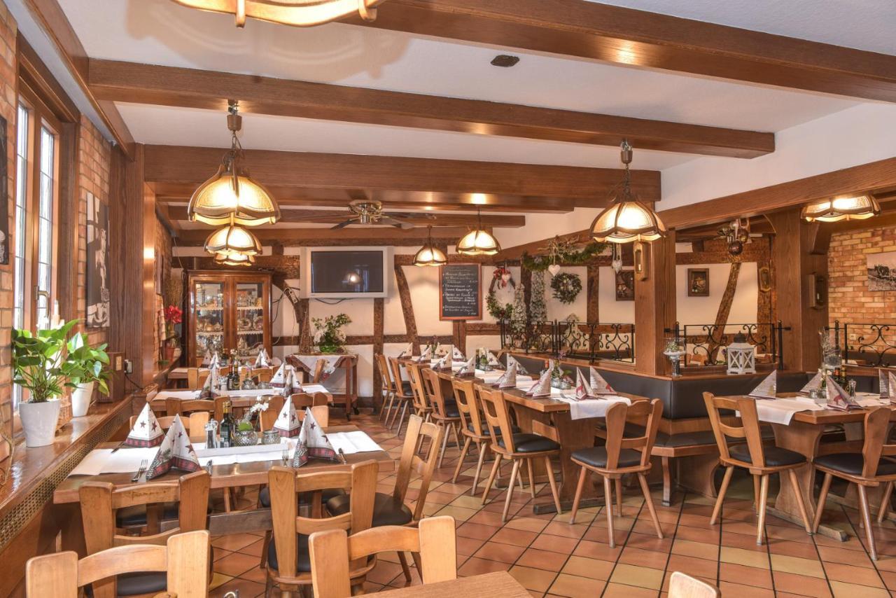Hotel Ristorante Rostica Bad Urach Bagian luar foto