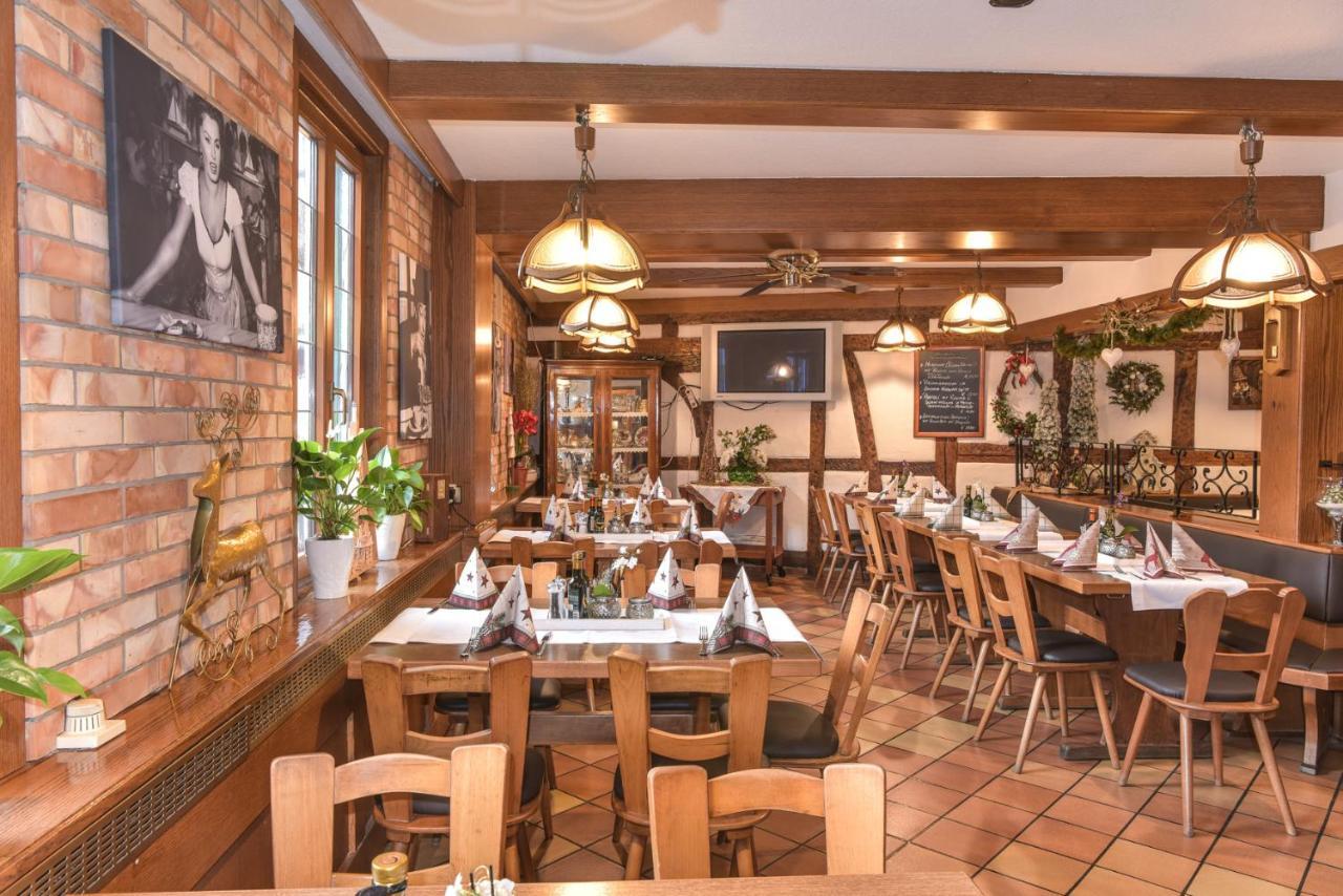 Hotel Ristorante Rostica Bad Urach Bagian luar foto
