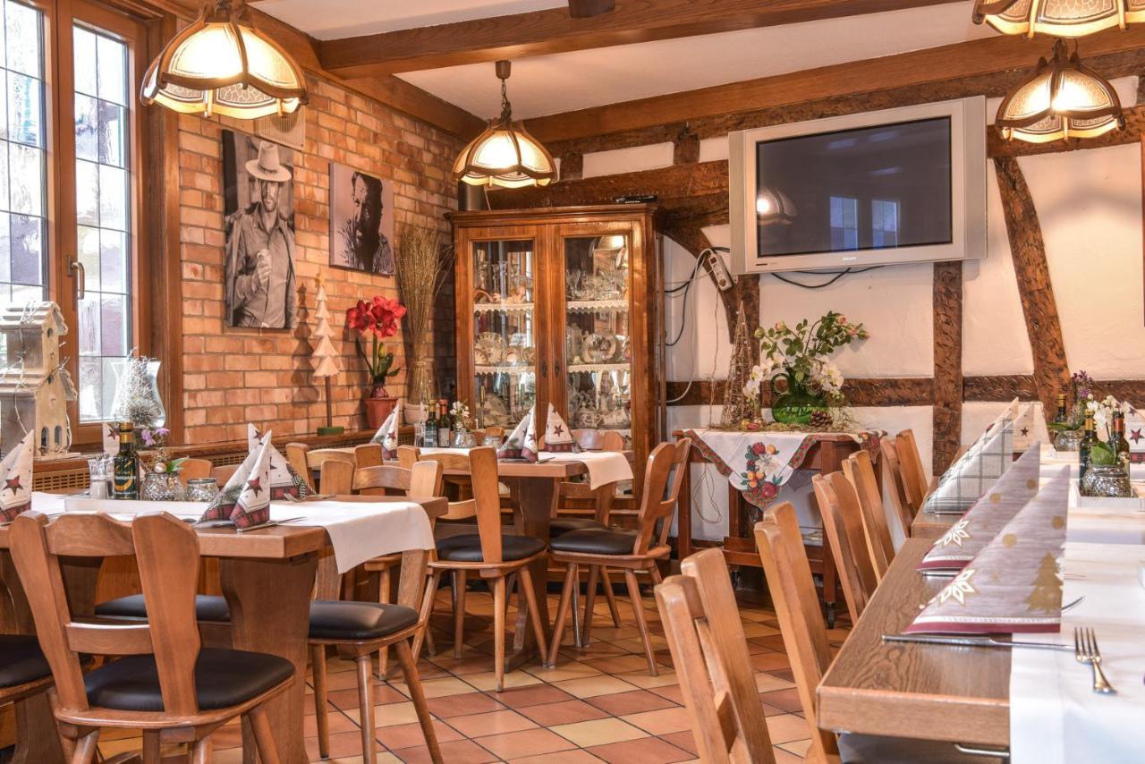 Hotel Ristorante Rostica Bad Urach Bagian luar foto