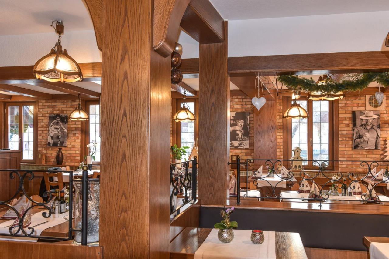 Hotel Ristorante Rostica Bad Urach Bagian luar foto