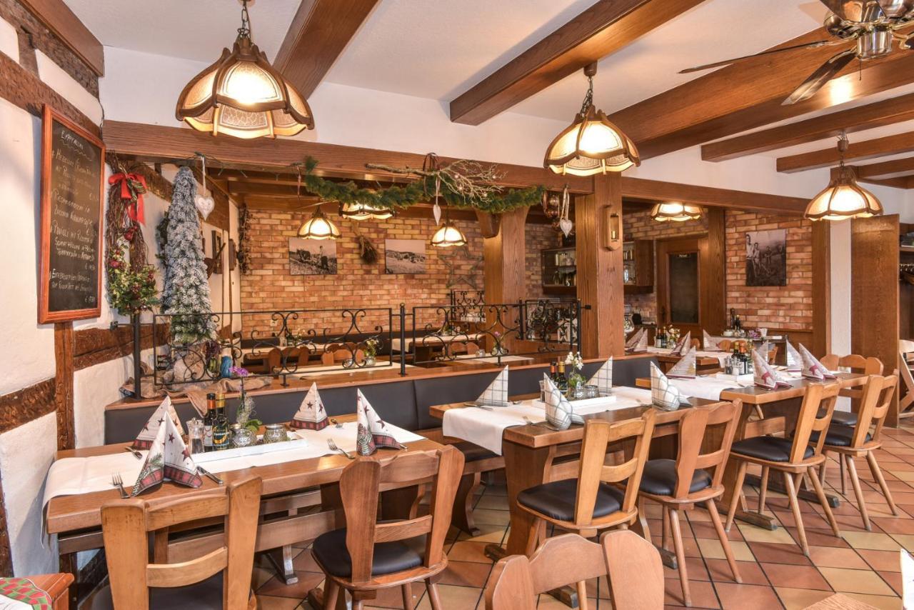 Hotel Ristorante Rostica Bad Urach Bagian luar foto