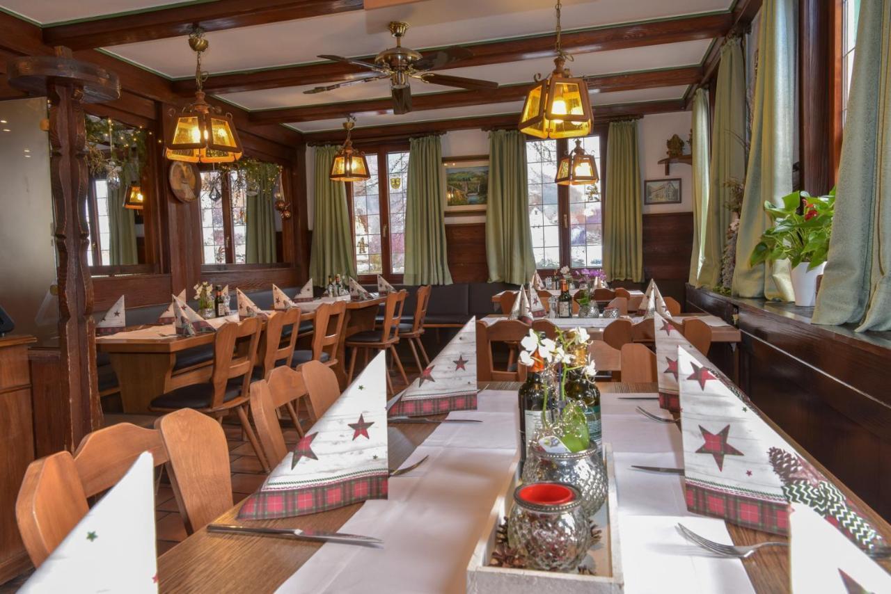 Hotel Ristorante Rostica Bad Urach Bagian luar foto